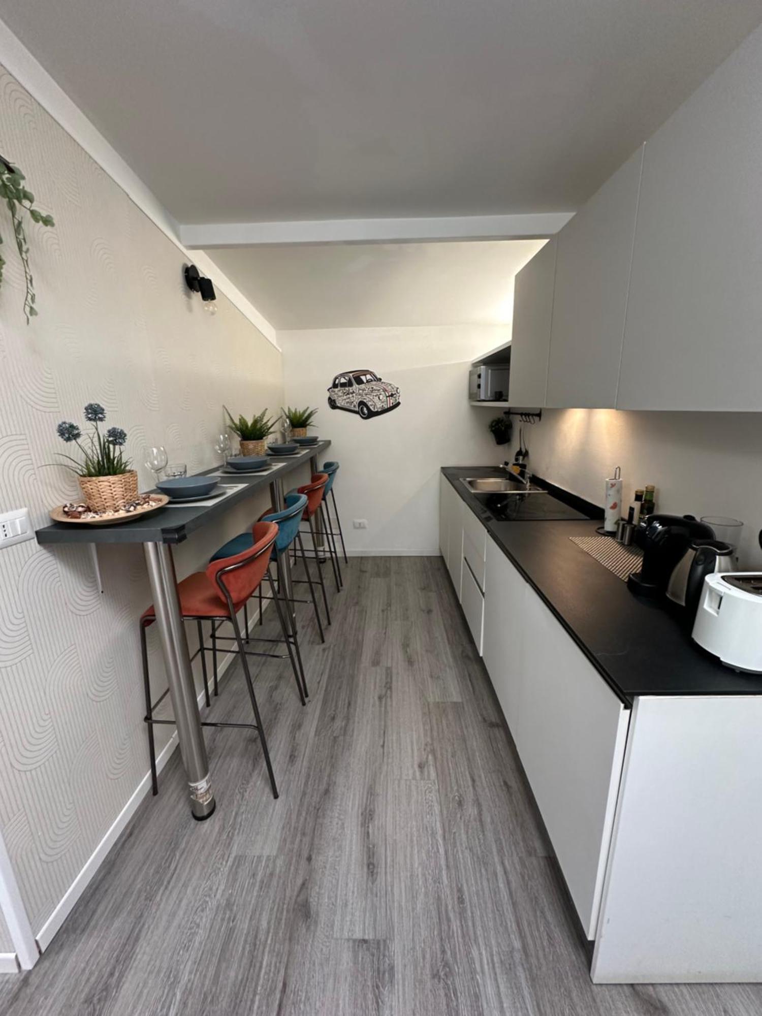 Dea Dreams - Marghera 43 Near San Siro Stadium Милано Екстериор снимка